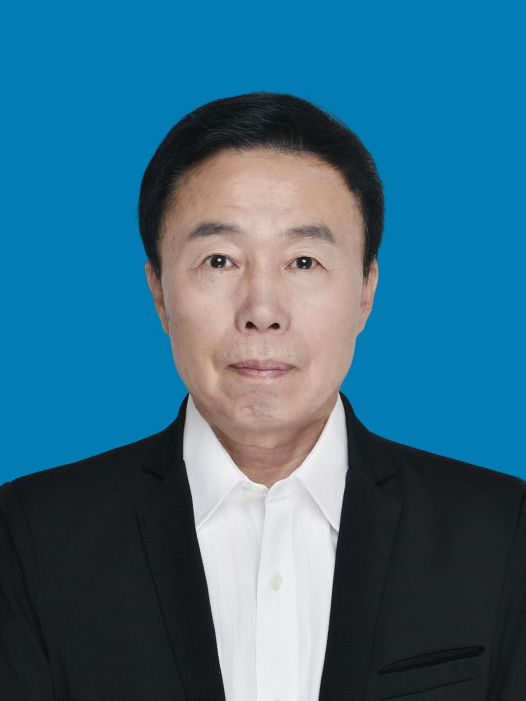 李华明
