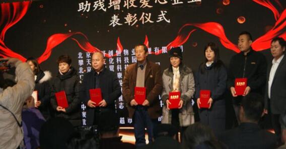 ef4061919d313bbfc952a9479c9c1d98.jpg